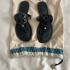 TORY BURCH black leather sandals